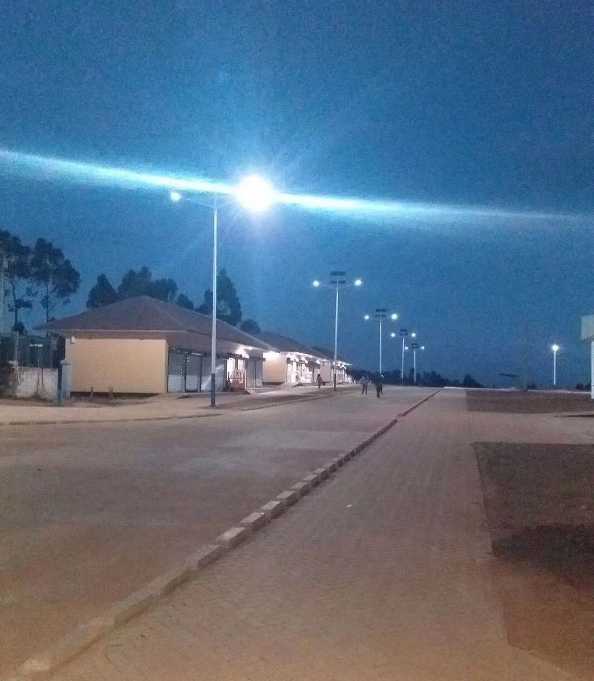 邹平市非洲科特迪瓦太阳能路灯工程